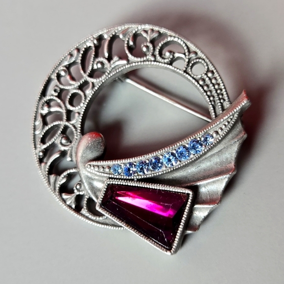 Elegant Silver Tone Purple Stone Blue Rhinestones  Brooch Pin Vtg Style - Picture 1 of 17